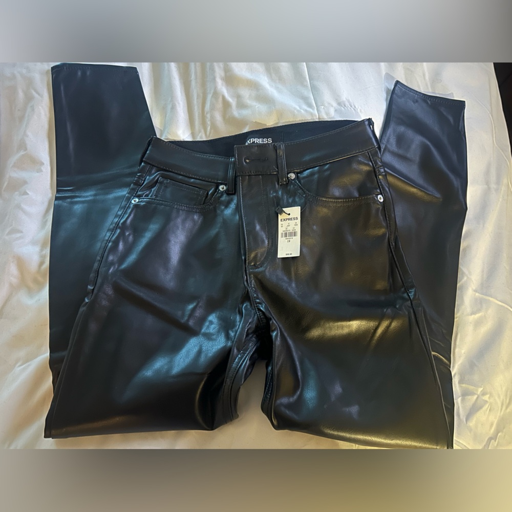 nwt express size O faux leather skinny pants